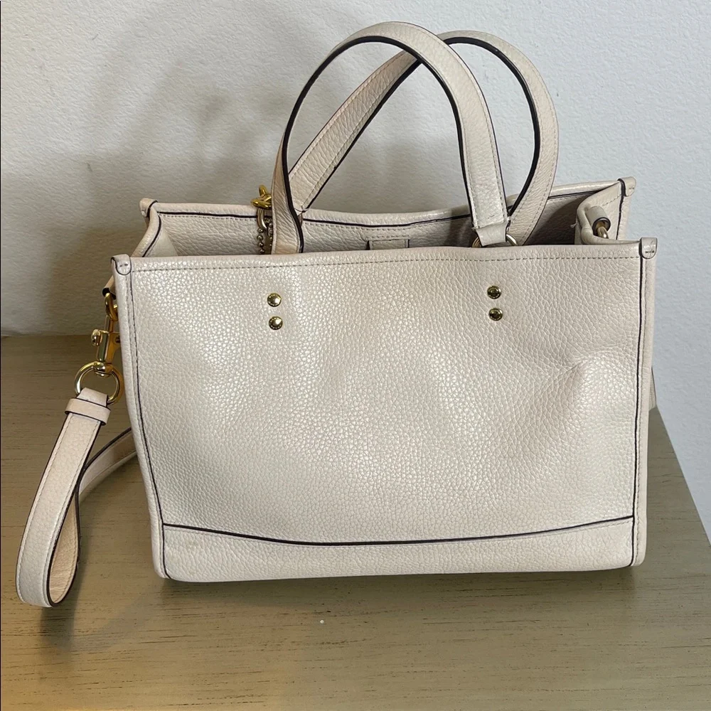 Coach Dempsey Carryall Bag - Picture 2 of 9